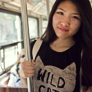 Miss Selfridge Tops - WILD CAT cropped tee Miss Selfridge Tops - WILD CAT cropped tee